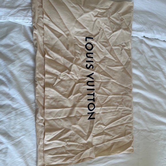 Louis Vuitton Keepall Bandouliere 55 - Cobalt - Picture 11 of 14